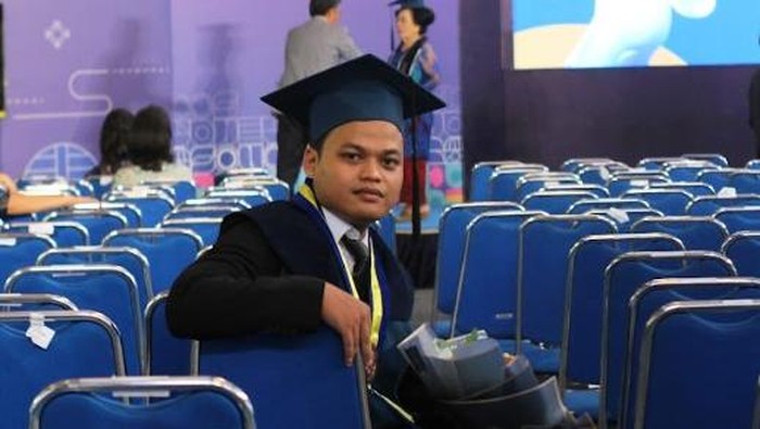 Cerita Bryan yang Jadi Wisudawan Terbaik ITB dengan IPK 4