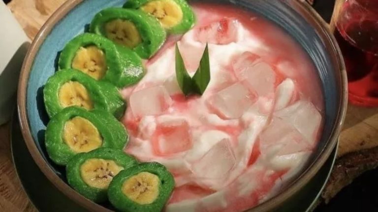 6 Makanan Khas Sulawesi Selatan yang Lezatnya Bikin Ketagihan