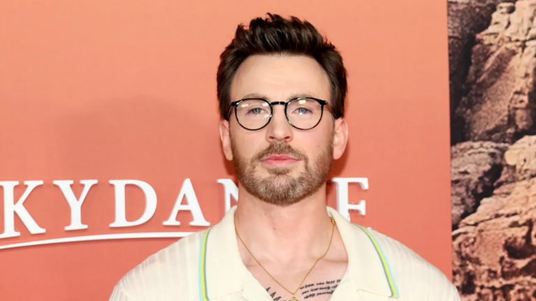 Chris Evans Dikabarkan Balik ke Marvel