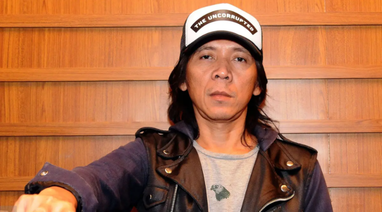 Bimbim Berbagi Kenangan Bersama Slank