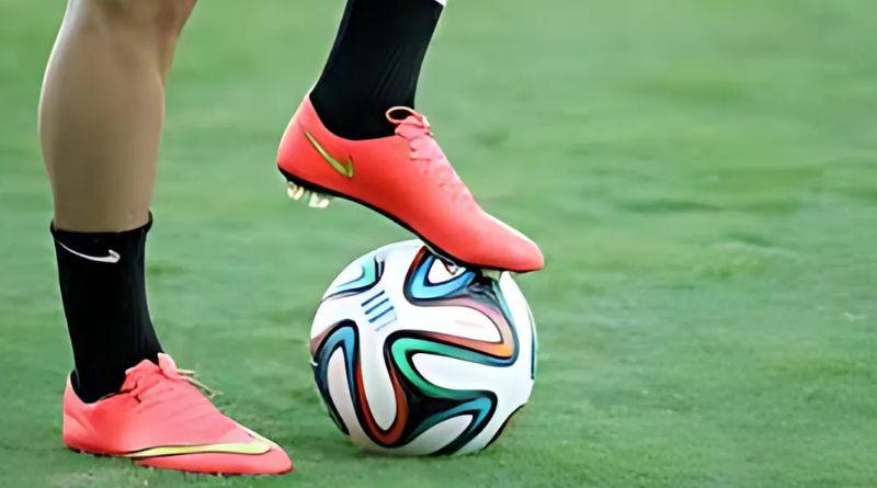 Sering kali, pemilihan ukuran sepatu bola dianggap sepele