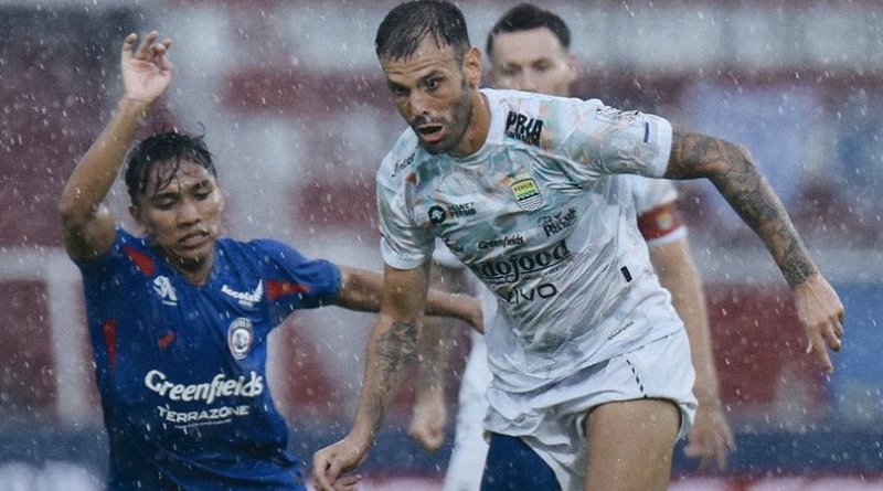 Tyronne del Pino, Matador Persib yang Sempat Terlupakan Kini Geser Gustavo Almeida Jadi Top Skor BRI Liga 1