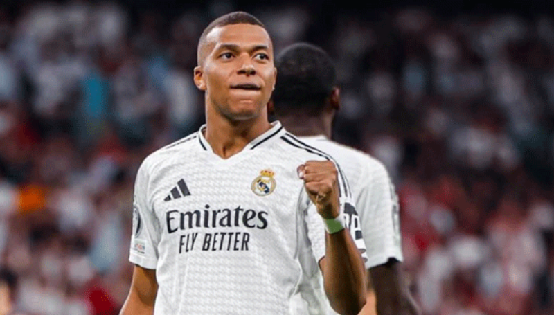 Mbappé tampil sebagai bintang saat Real Madrid mengalahkan Las Palmas 4-1. , Dalam laga La Liga di Santiago Bernabéu, Minggu (19/01/2025), Real Madrid menang telak atas Las Palmas dengan skor telak 4-1, sehingga memberi kesan bahwa mereka memegang kendali permainan (19/01/2025).